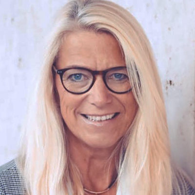Frau Anita Heinrichs